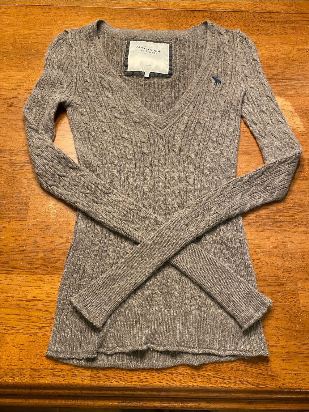 VTG Y2K Abercrombie & Fitch Heather Gray Cable V-Neck Sweater